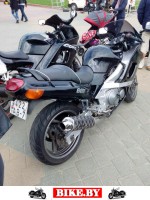 Kawasaki ZZR photo 2