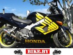 Honda VFR photo 2