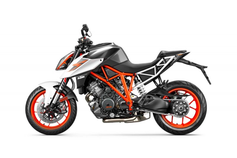 EICMA 2016:   KTM 1290 Super Duke R 2017