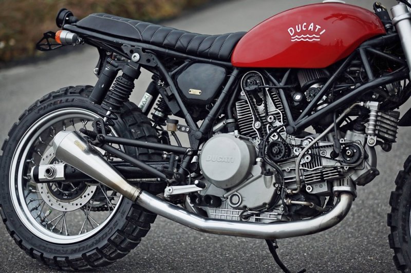 2 Loud Custom Shop:  Ducati GT1000